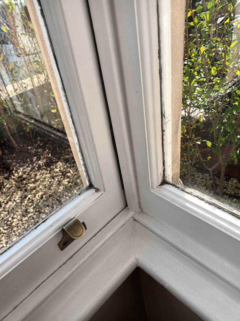The timber frames were worn out and difficult to operate