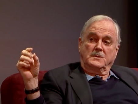 Cleese over extremisme   