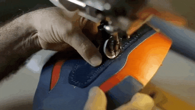 Areni 1 shoe making.gif