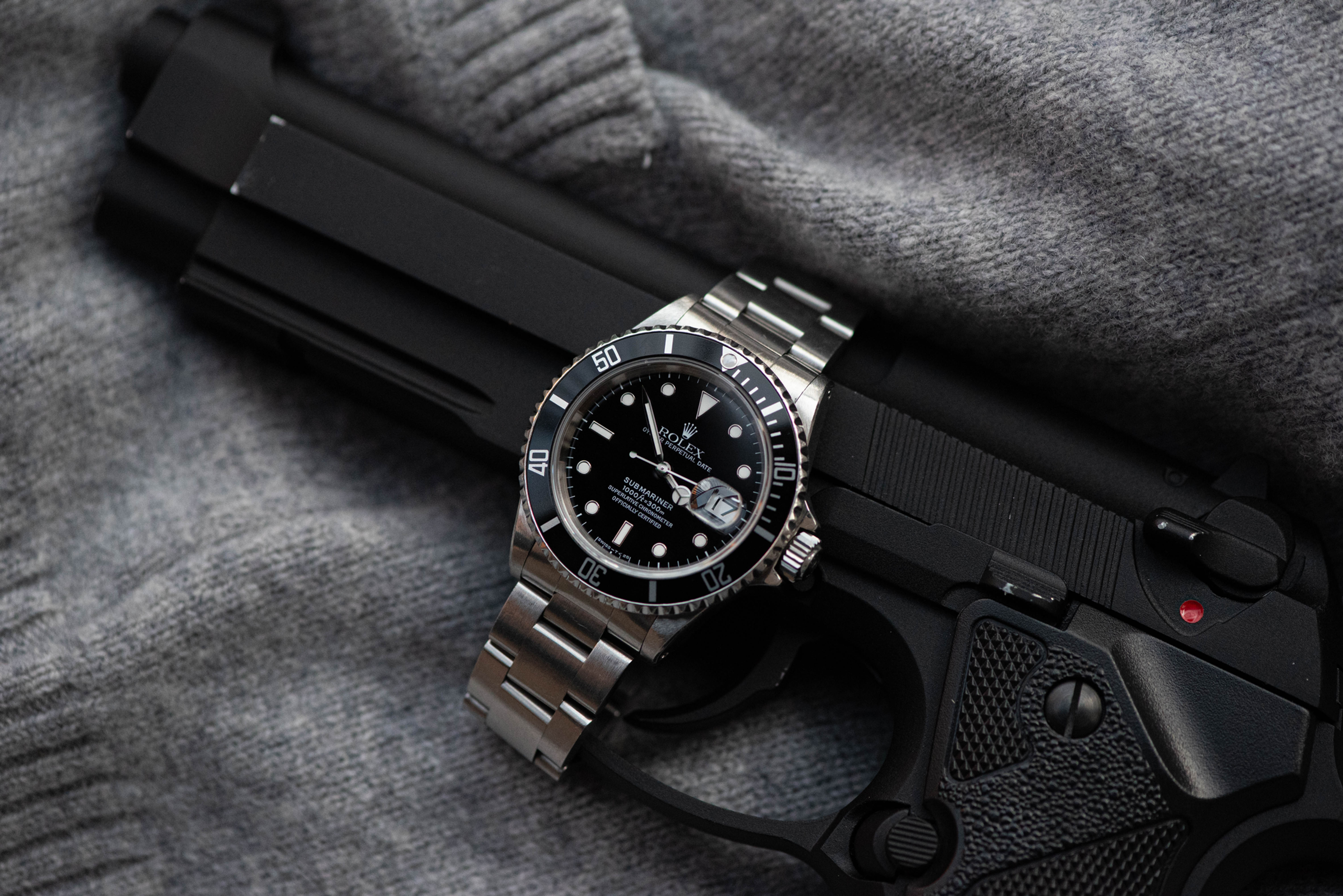 Rolex Submariner Date 16610