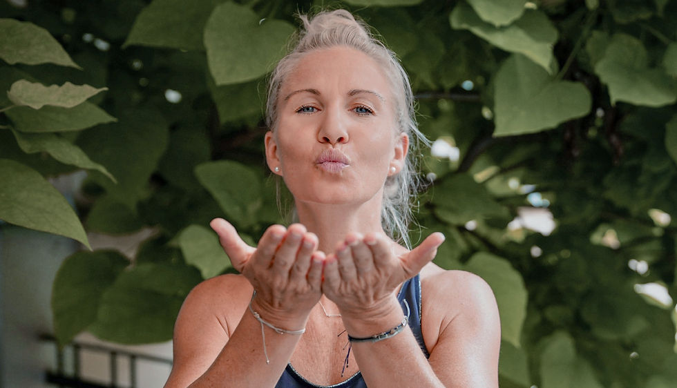 Schmerztheraphie nach Liebscher & Bracht, Massagen, Personal Training, Coaching, Lebens - und Sozialberater