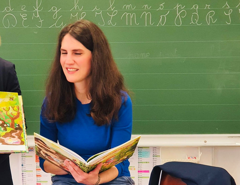Sevi reads aloud at school: Loretta's Adventure in the Forest