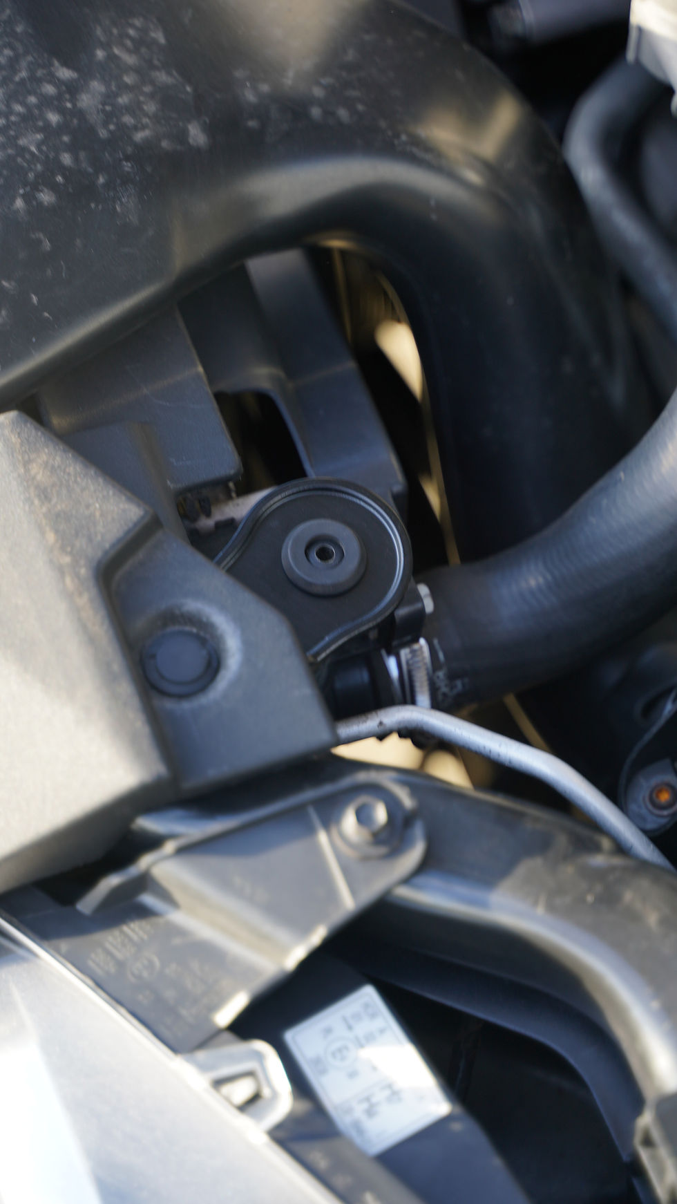 Thumbnail: FG/FGX - Billet Radiator Brackets - Black