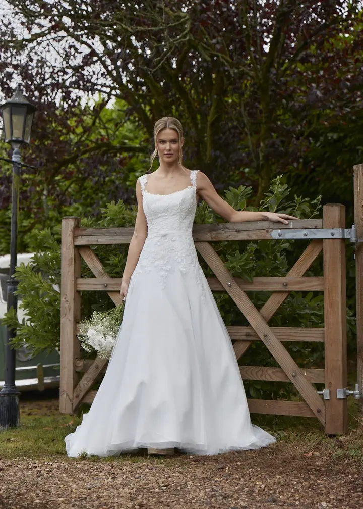 PB92511 by Romantica of Devon