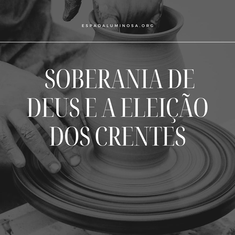Homem fazendo um vaso
