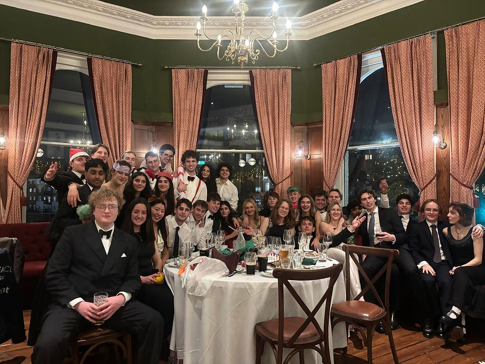 Current students and Castaways after the dinner at the Hand and Flower