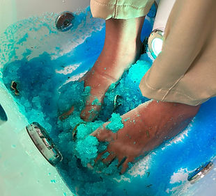 Spa dos Pés e mãos Relaxantes - Bebelle Nails- Pedicure, Manicure especialista em beleza e em esmaltação em Cerqueira César SP