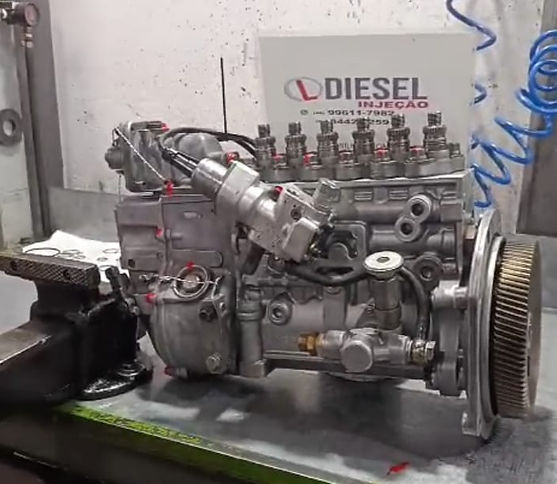 "Manutenção de bombas injetoras em caminhões diesel"