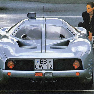 Isdera Commendatore