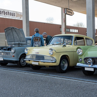 Klassische Autos in der Enter Technikwelt
