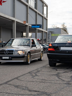 Klassische Mercedes in der Enter Technikwelt