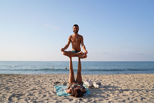 Acro_Sayulita2.jpeg
