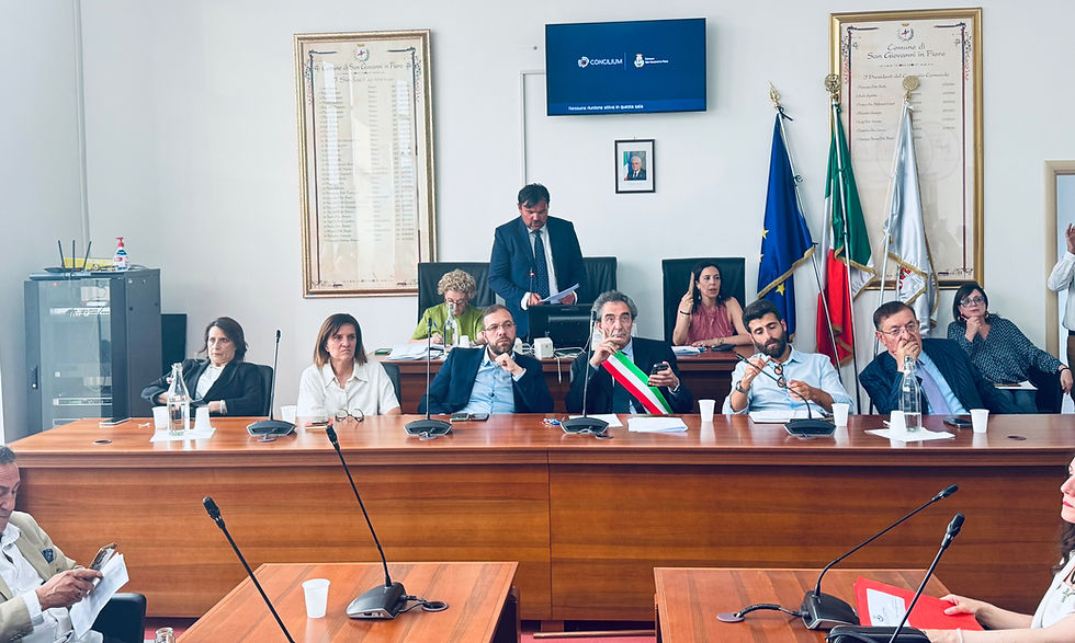 L'anatra zoppa e il debutto del Consiglio: Marco Ambrogio tra il ruolo di arbitro e la tentazione del comizio - la salita della nuova giunta Barile è cominciata