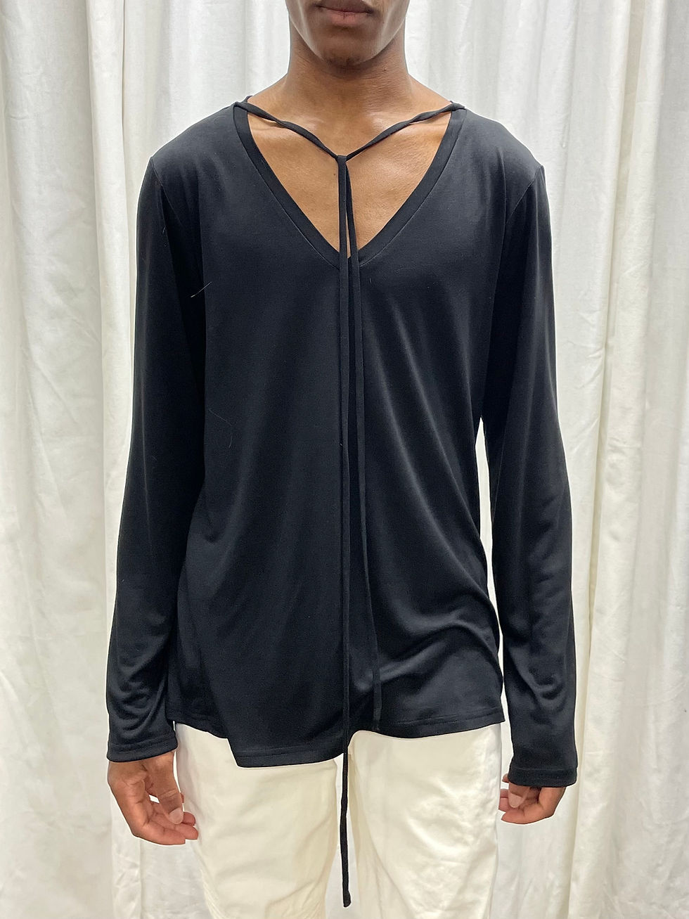 Thumbnail: V-Neck Longsleeve