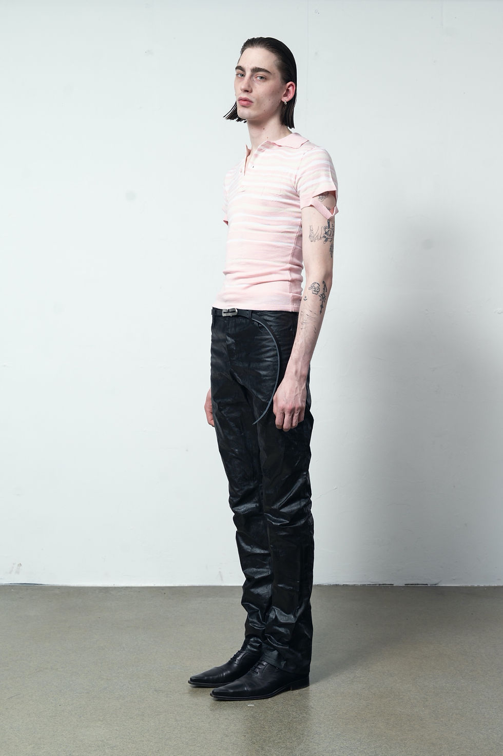 Thumbnail: SF1OG Hedi Boy pink merino wool polo shirt with deconstructed sleeve