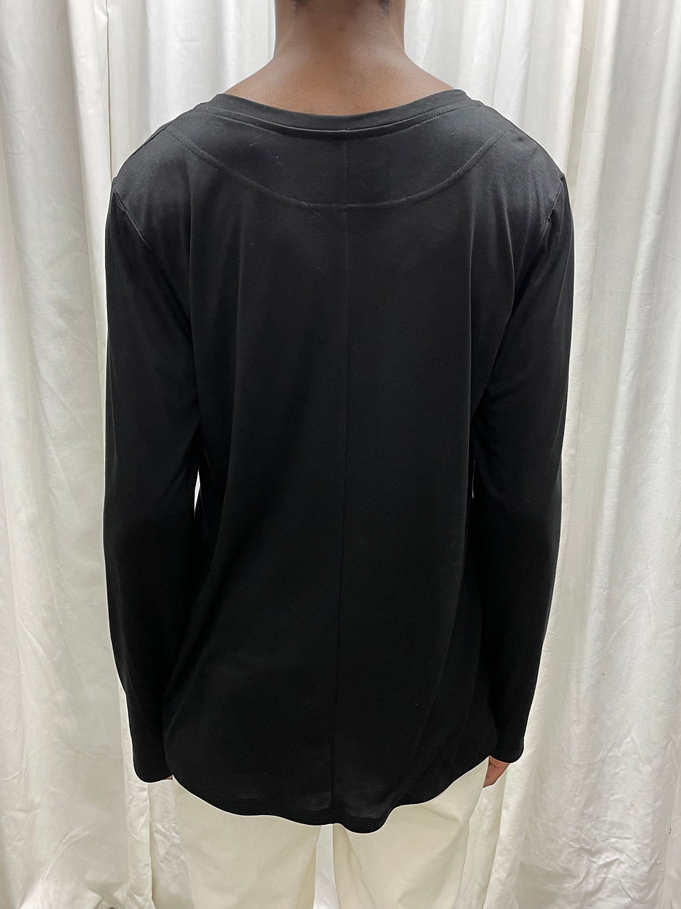 Thumbnail: V-Neck Longsleeve