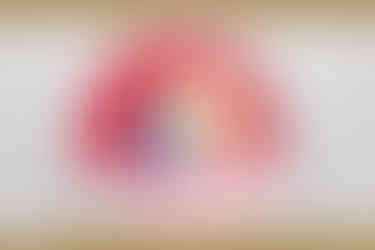 Snow globes based on the Test Site snow globe as seen in Fallout: New Vegas, also shown with a soda can for scale and the box packaging