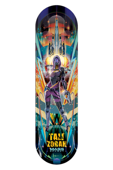 Tali Zorah from Mass Effect artwork printed on a skate deck, she's shown in her Mass Effect 3 outfit while holding a shotgun in her right hand and hand cannon in her left hand, with the Normandy ship in the background