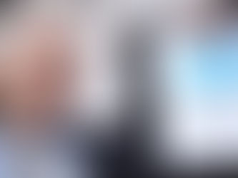 Nobelova nagrada za ratnog huškača