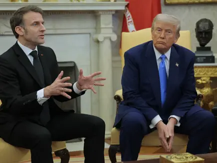 Kontroverze oko rezolucije u UN-u i napetosti na sastanku Macrona i Trumpa.