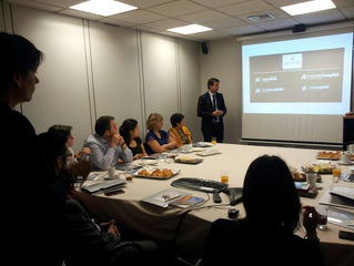 Realizada con éxito la presentación a 22 agentes del CSE de VECI de Castellana, 124