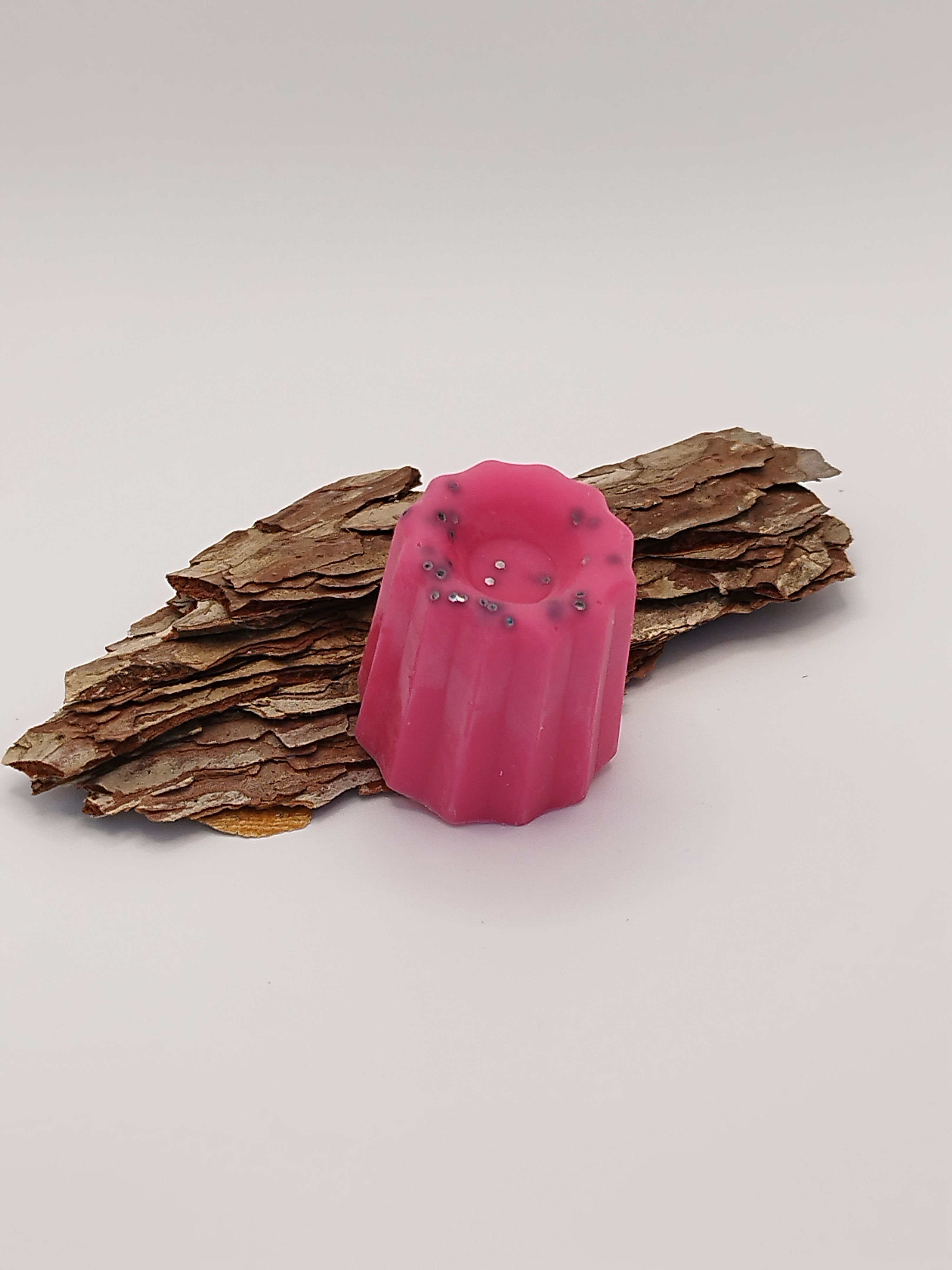 Cannelé "Cerise noire intense"