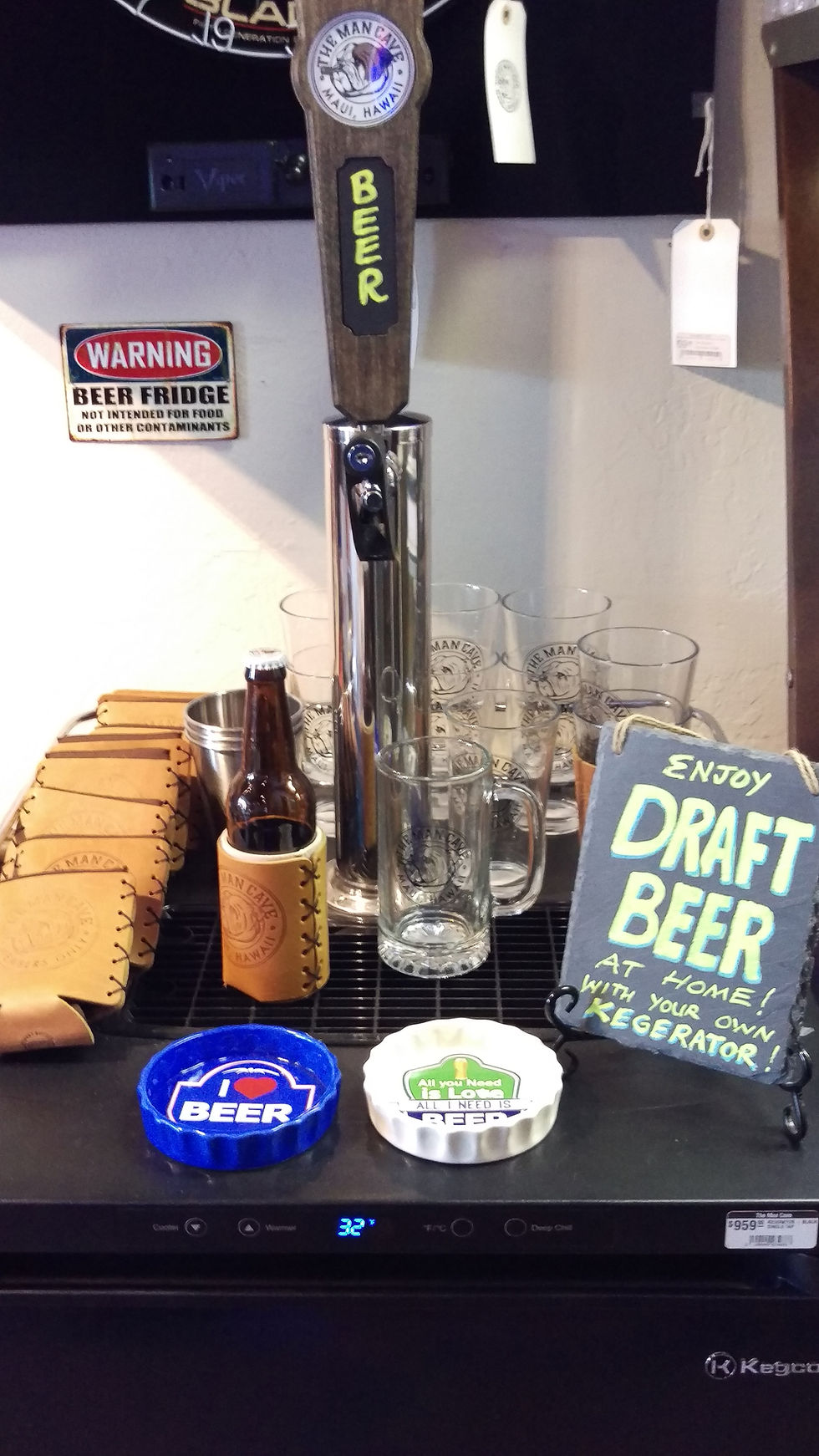 Thumbnail: The Man Cave Tap Handle - Maui, Hawaii