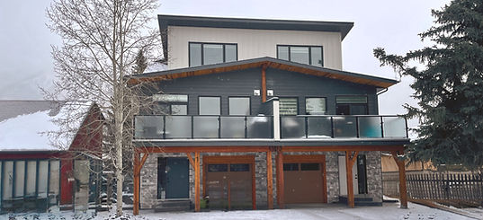 1322 1st Ave - photo_edited_edited.jpg