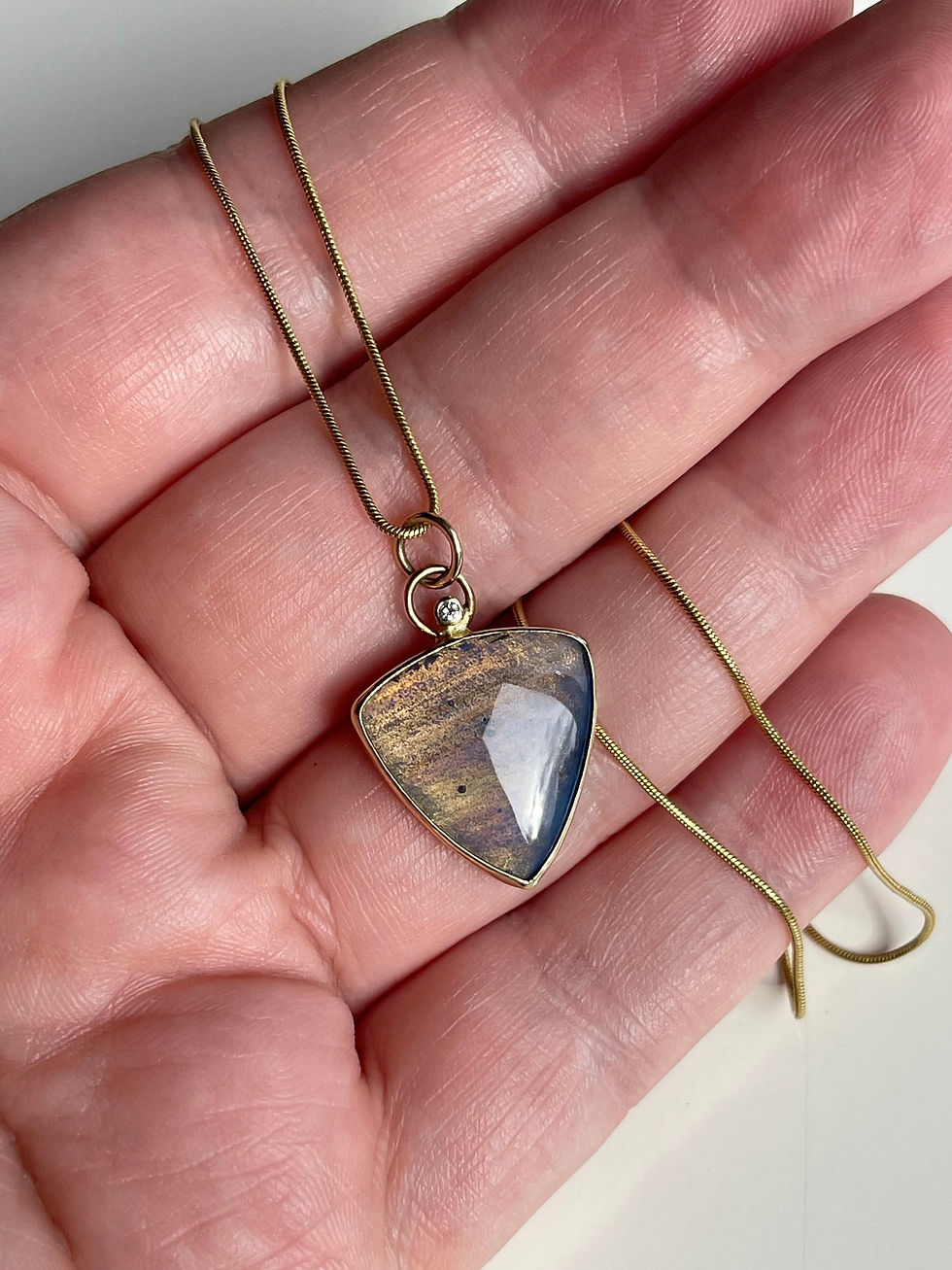 Thumbnail: Yellow Gold Leland Point Necklace
