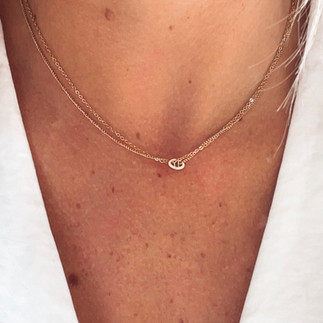 Collier minimaliste doré en acier inoxydable