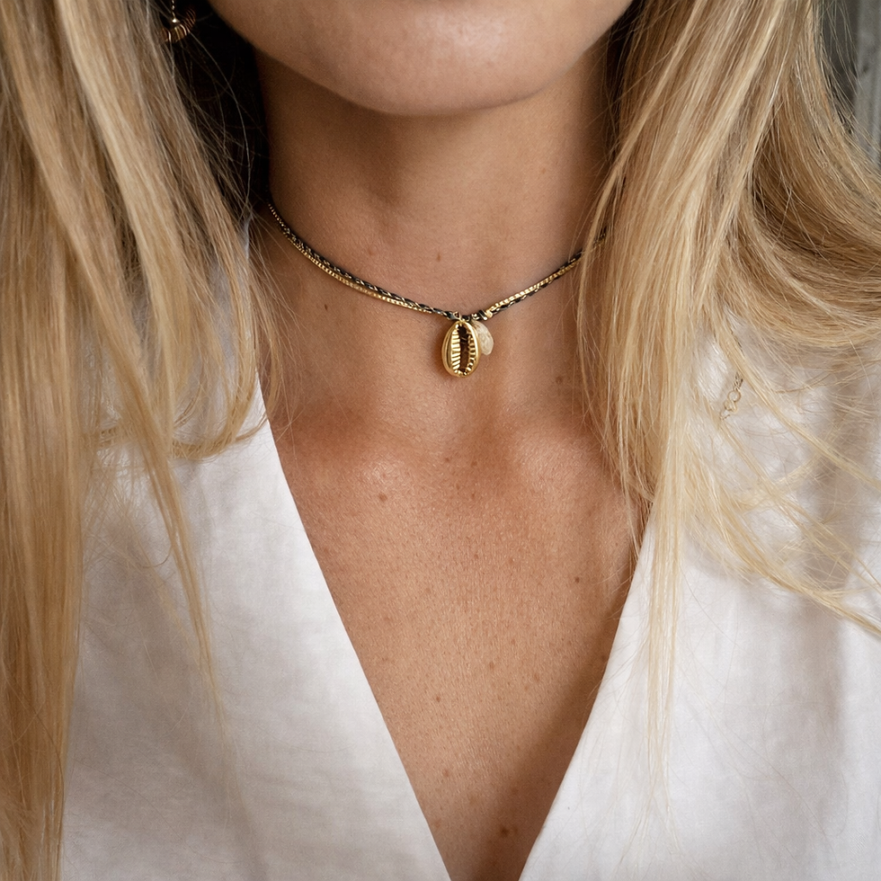 Thumbnail: Collier coquillage et charms bohèmes – Nolan