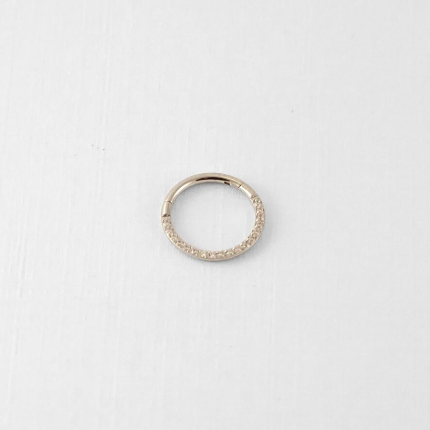 Thumbnail: Piercing anneaux strass  – Thalia