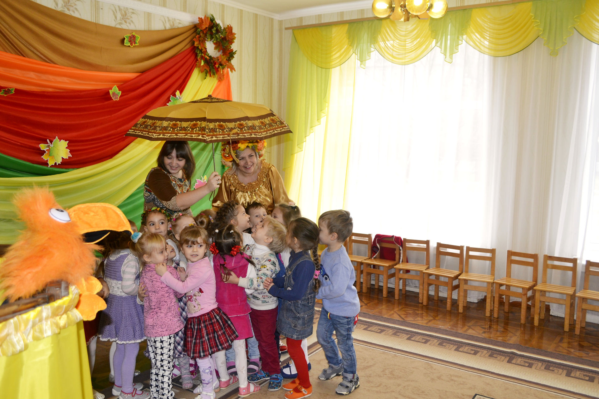 Погралися з Осінню
