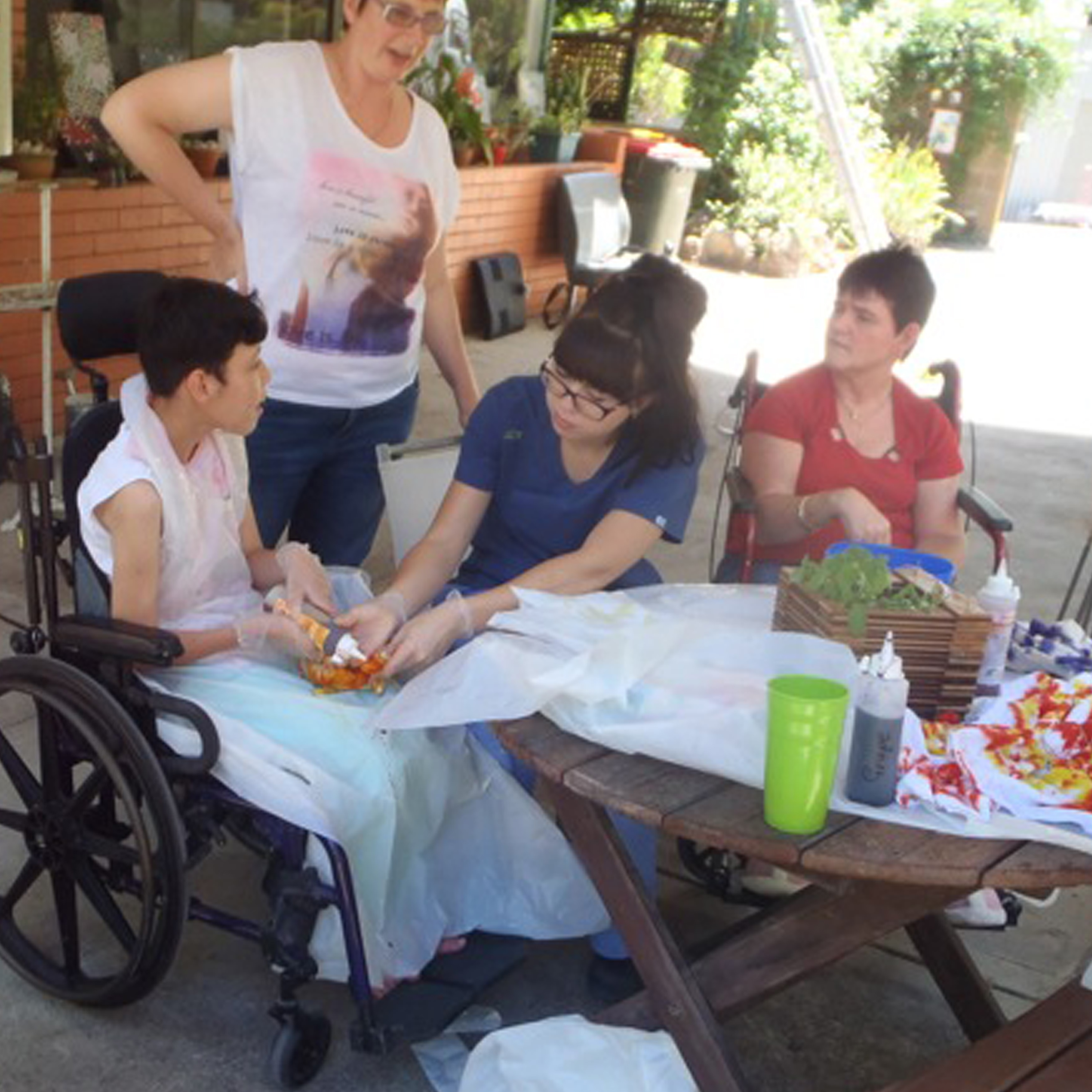 Eagleton Ridge Tie Dyeing day