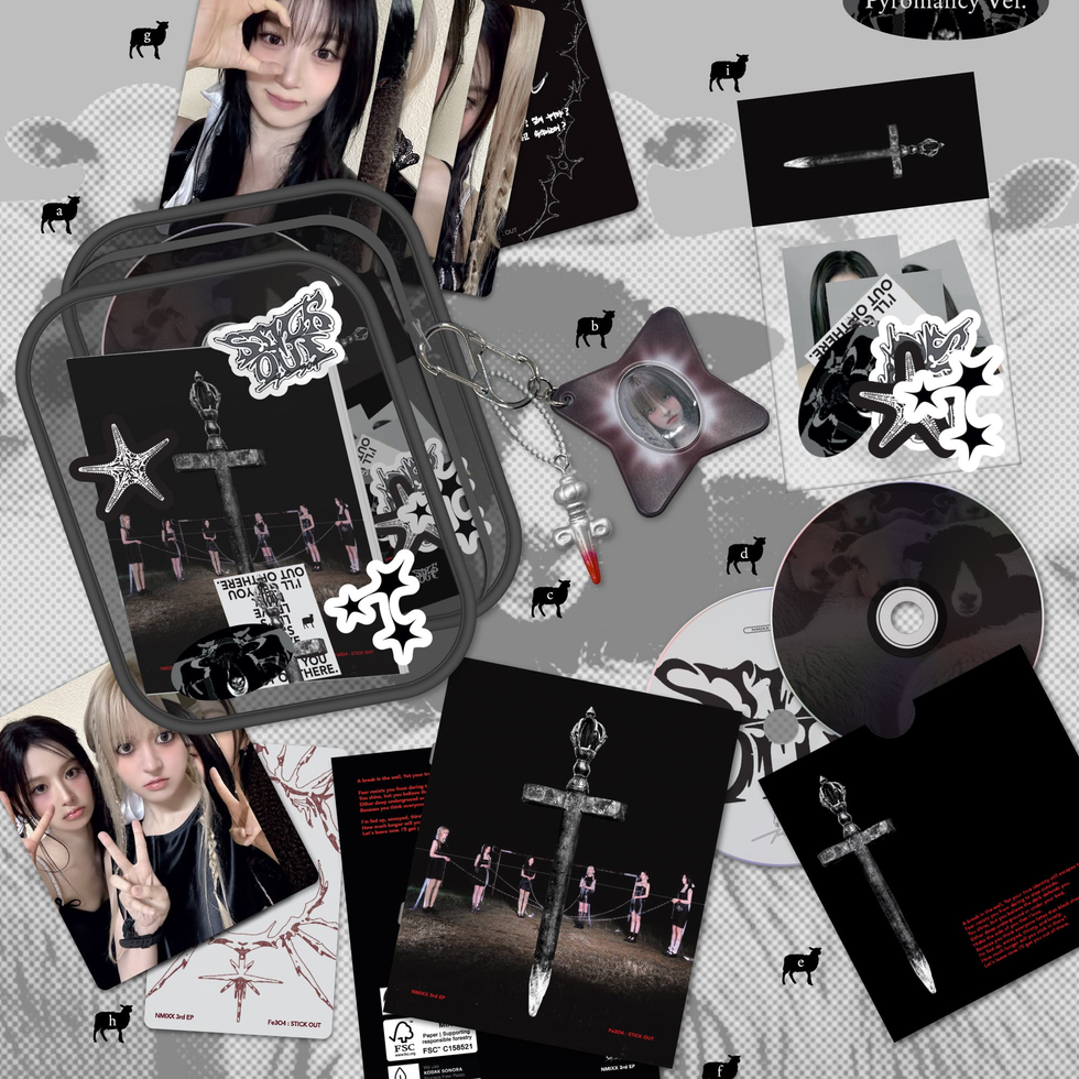 NMIXX - Fe3O4: STICK OUT [Limited Ver.]