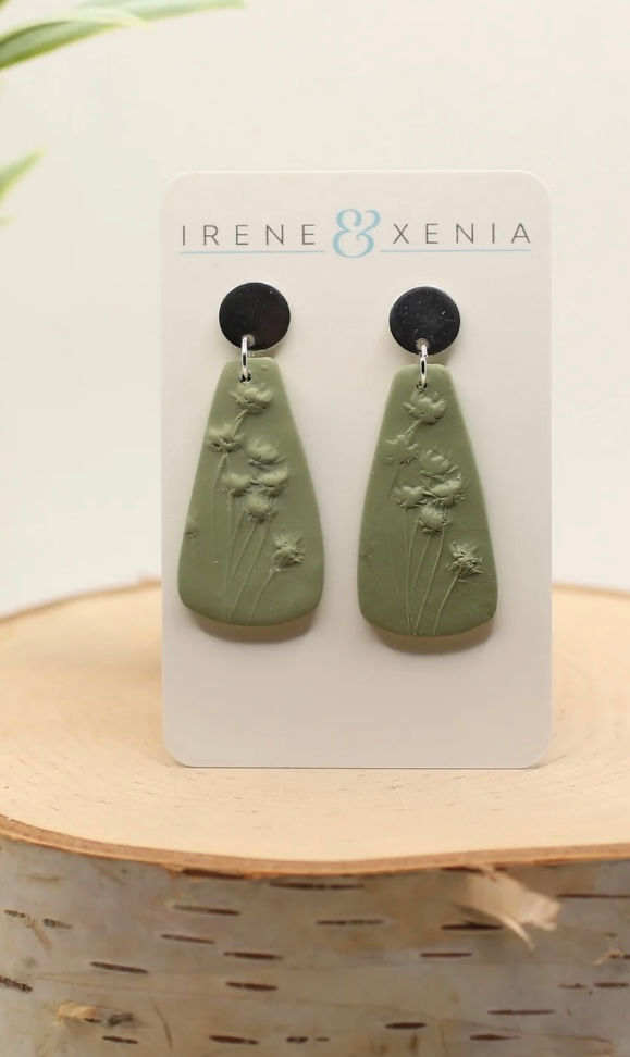 Thumbnail: Baby's Breath Earrings, Irene & Xenia