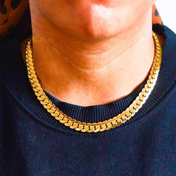 Thumbnail: Necklace, Chunky Flat Snake Chain, Gold