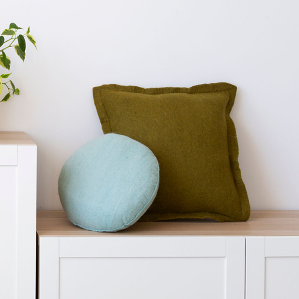 Pods Felt Cushion Eggshell Blue