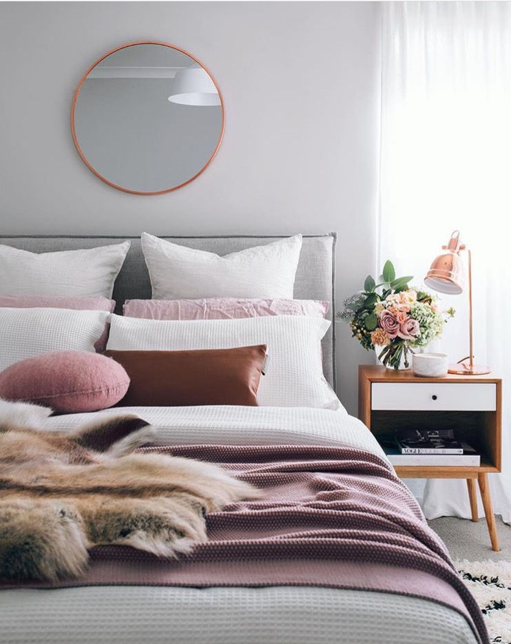 Pods felt cushion various colours