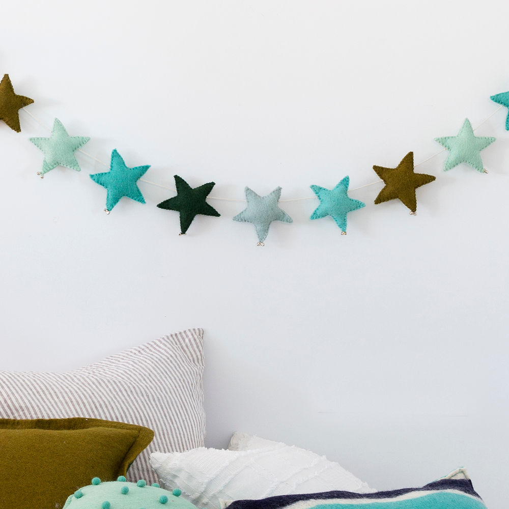 Puffy Star Chimes Garland Sealife