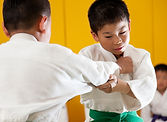 柔道の子供のトレーニング