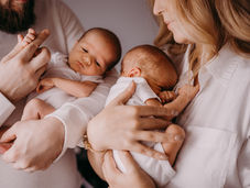 Baby-Led Posing: Capturing the Most Natural Moments of Your Baby | Montreal Newborn Photographer