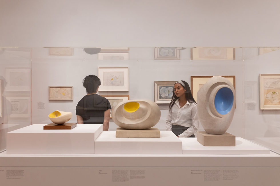 Installation view, The Joseph Hage Aaronson & Bremen Exhibition, Hepworth in Colour, Courtauld Gallery. Photo © Fergus Carmichael