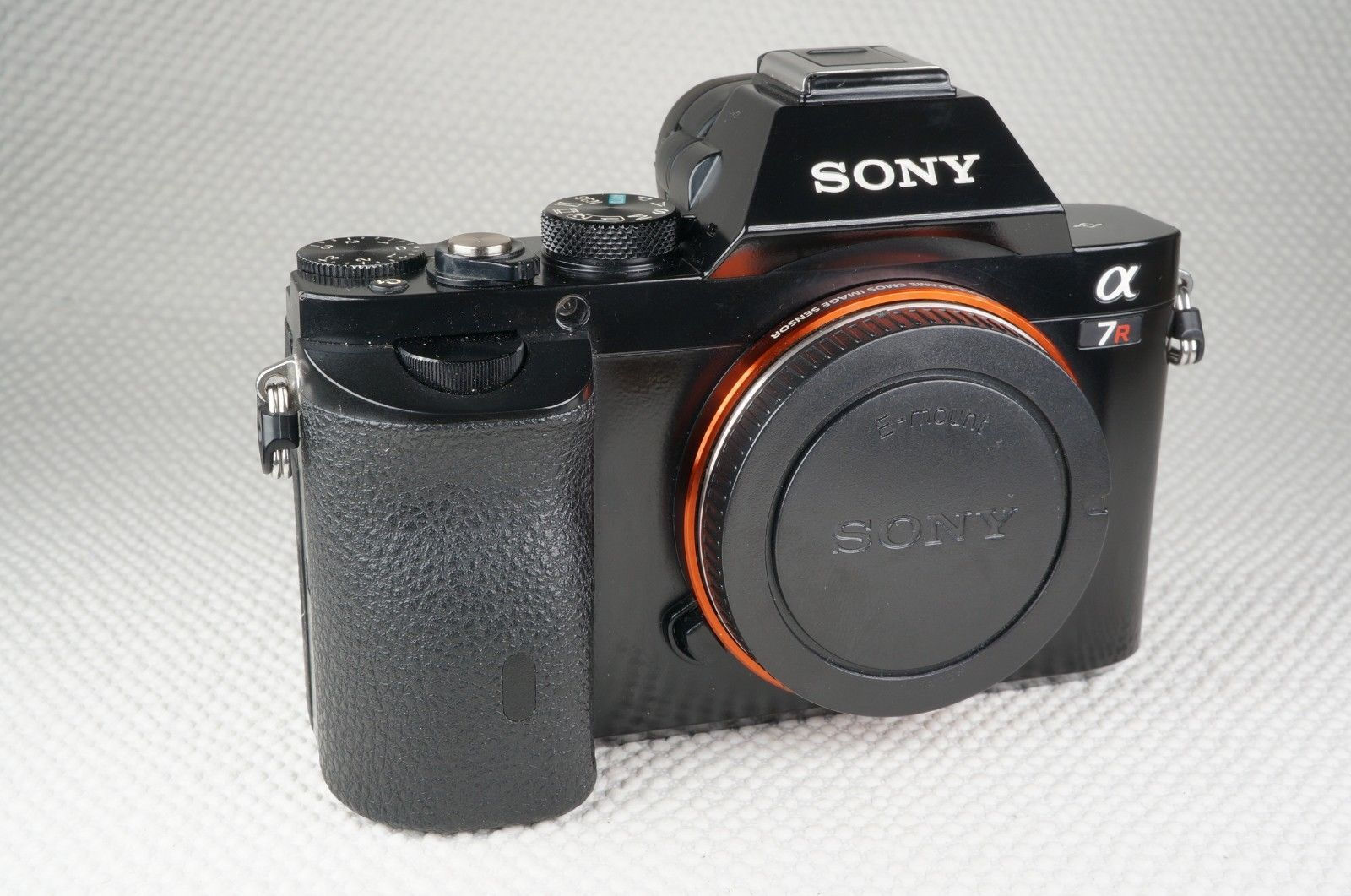 Sony A7R for Full Spectrum or IR Conversion