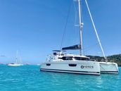 Delicious Meals and Relaxing Vacation Onboard "Hero's Journey"