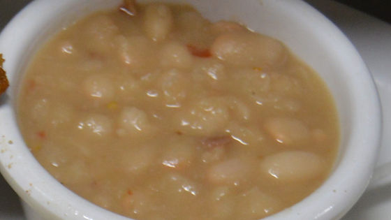 WHITE BEANS
