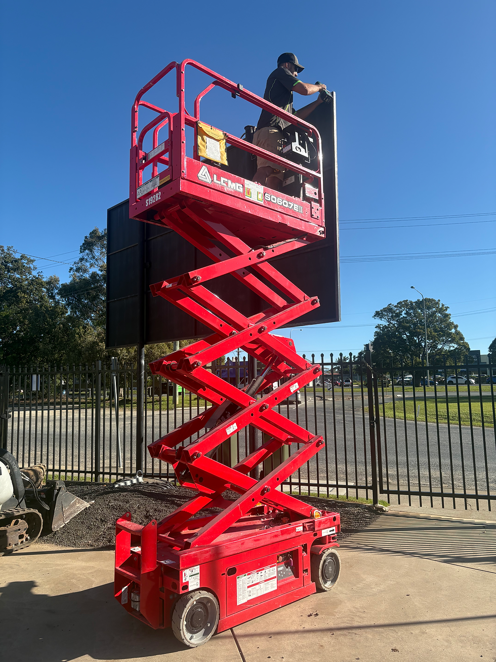 Scissor Lift | Total hire