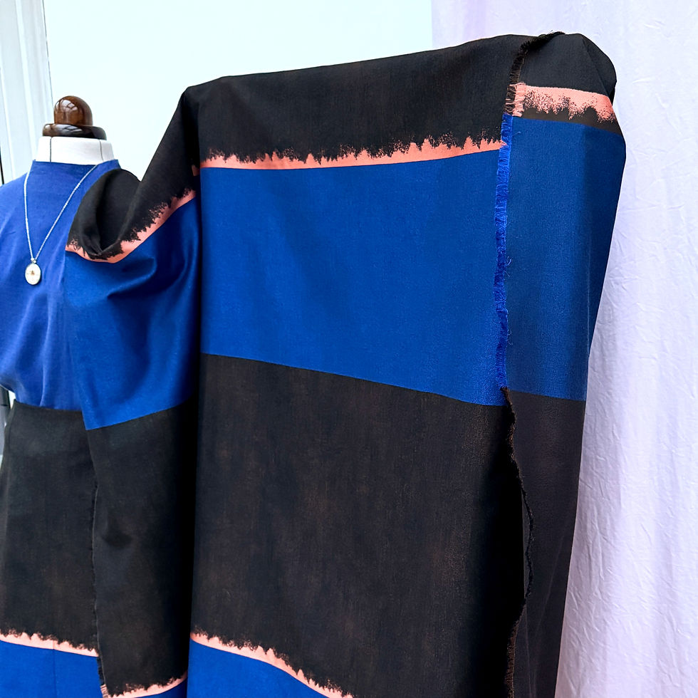 Colorblock Stoff in braun und blitzblau