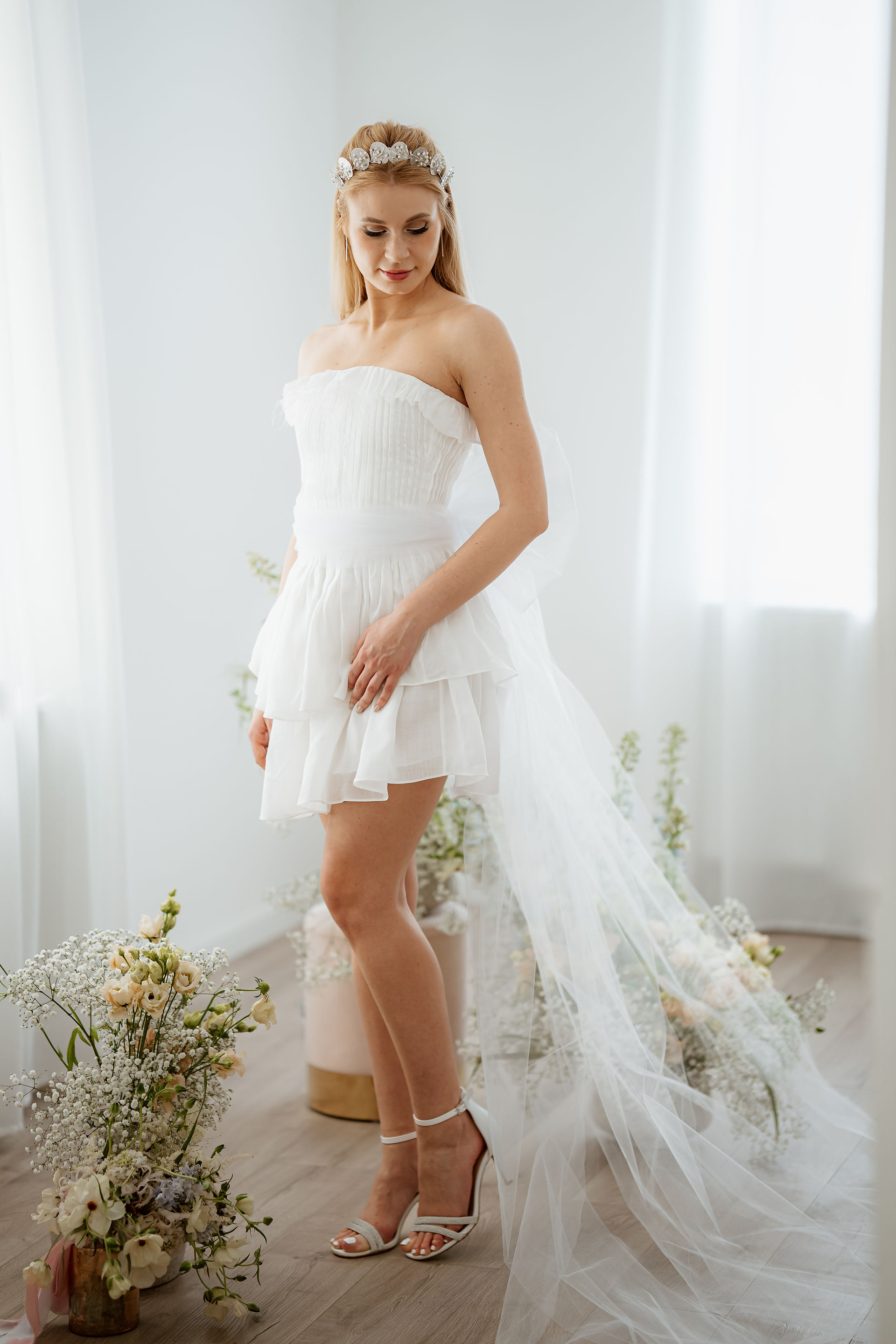 love the dress