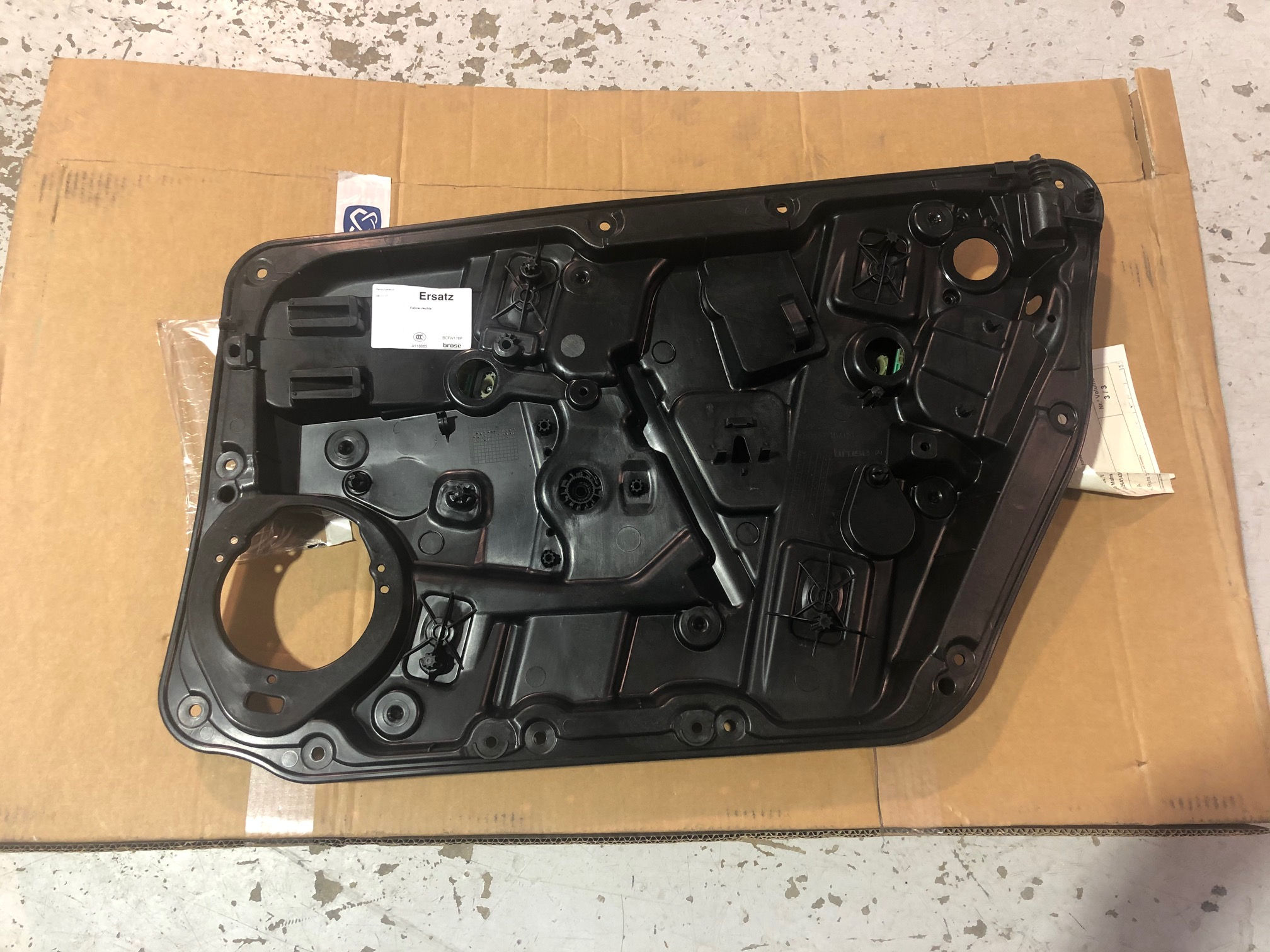 Elevador Vidro  |  Mercedes GLA